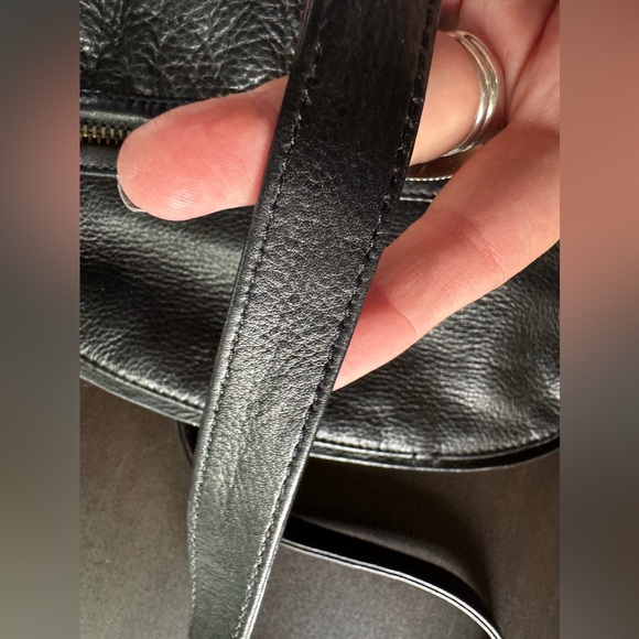 Wanderers Travel Co Beatrice Crossbody Black Leather - Picture 9 of 12